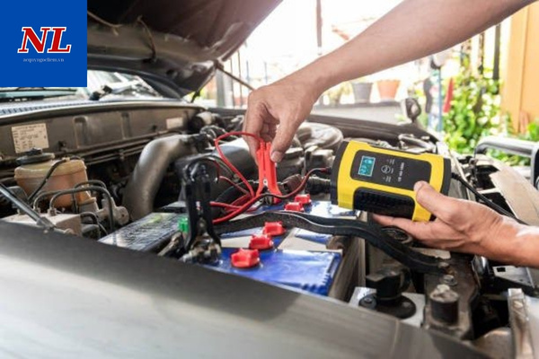 Tác Hại Chi Tiết Khi Lắp Đặt Ắc Quy Sai Thông Số Kỹ Thuật