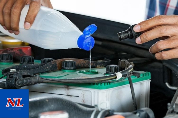 nuoc cat cham binh ac quy mua o dau 2